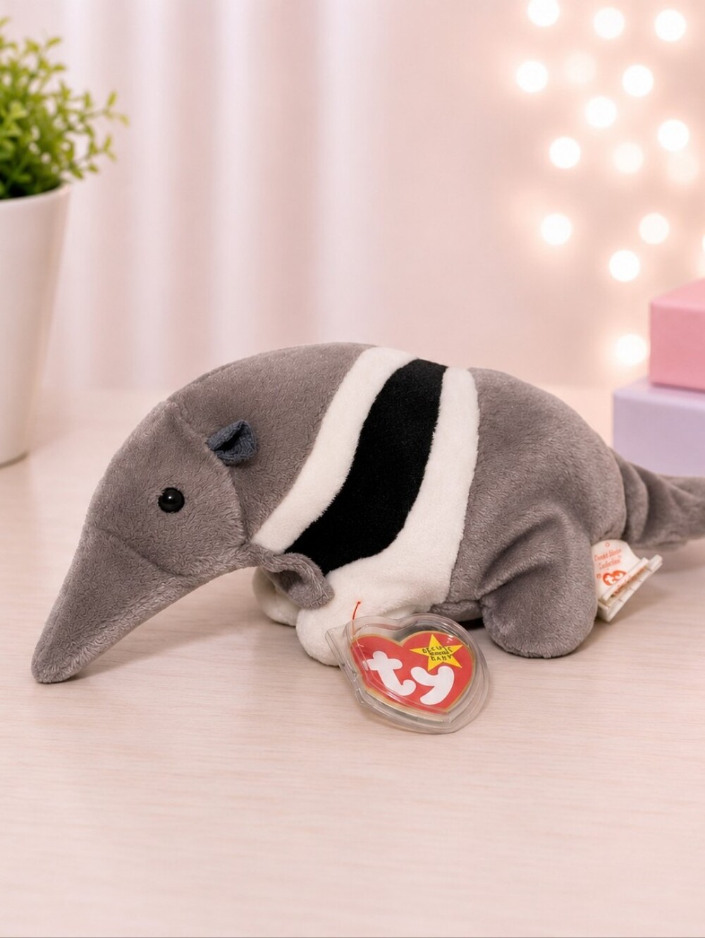 Ants Ty Gray and White Anteater Plush